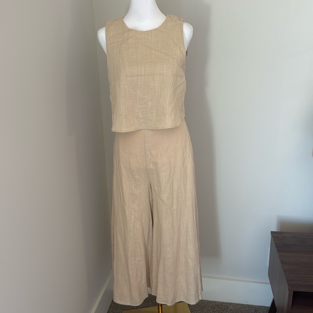 NWT MVN The Label Women's 4 Linen Flare Wide Leg Sleeveless Back Zip Jumpsuit